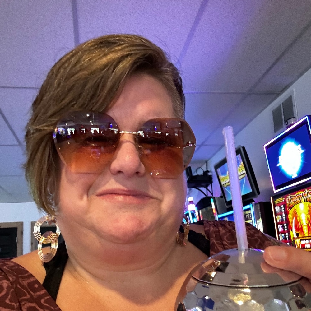 Meet your Posher, Megan